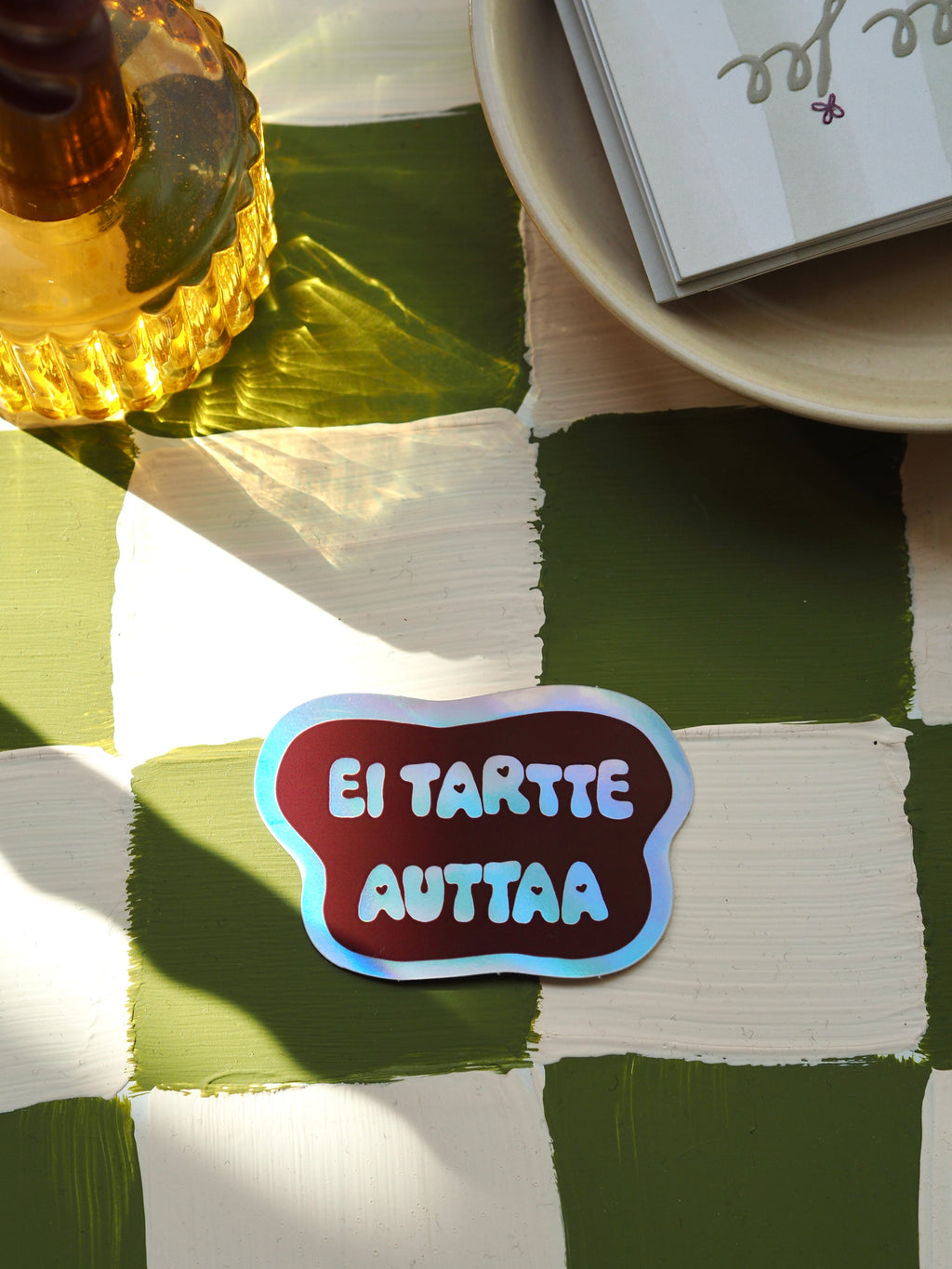 Ei tartte auttaa Vinyylitarra